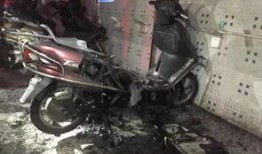 电瓶车充电爆料视频播放,视频爆料揭示充电过程与安全隐患