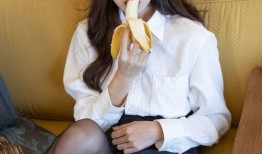 吃瓜女网红视频素材下载,视频素材背后的故事