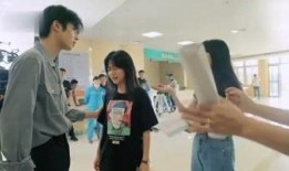 娱乐吃瓜小花儿,吃瓜小花儿的幕后故事