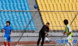 排队爆料老朋友视频,揭秘老友间的欢乐瞬间