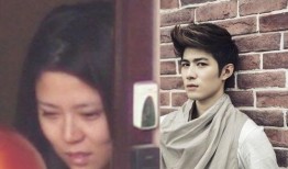 黄子弘凡恋情爆料最新,揭秘明星背后的情感纠葛