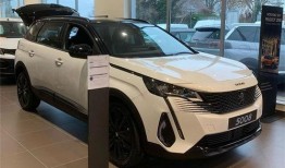 法系车最新爆料,颠覆传统，引领未来汽车潮流