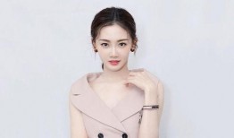 黄子弘凡恋情爆料最新,揭秘明星背后的情感纠葛